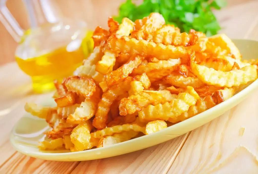 舌尖上的美食盛宴，昆明街頭小吃大集萃！